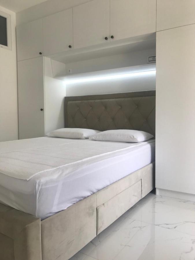 Adriatic Apartman Bečići Esterno foto